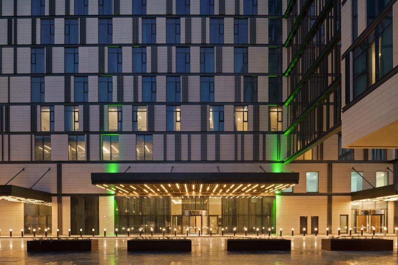Holiday Inn Dubai Al-Maktoum Airport By Ihg Εξωτερικό φωτογραφία
